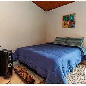  Apartamento Edícula Privativa Quitinete